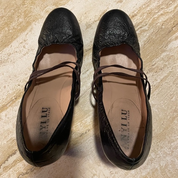 Anyi Lu Devine Pumps Black Block Heel - Picture 2 of 7